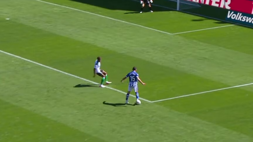 Real Racing Club Menang 2-1 atas Deportivo Alavés di La Liga
