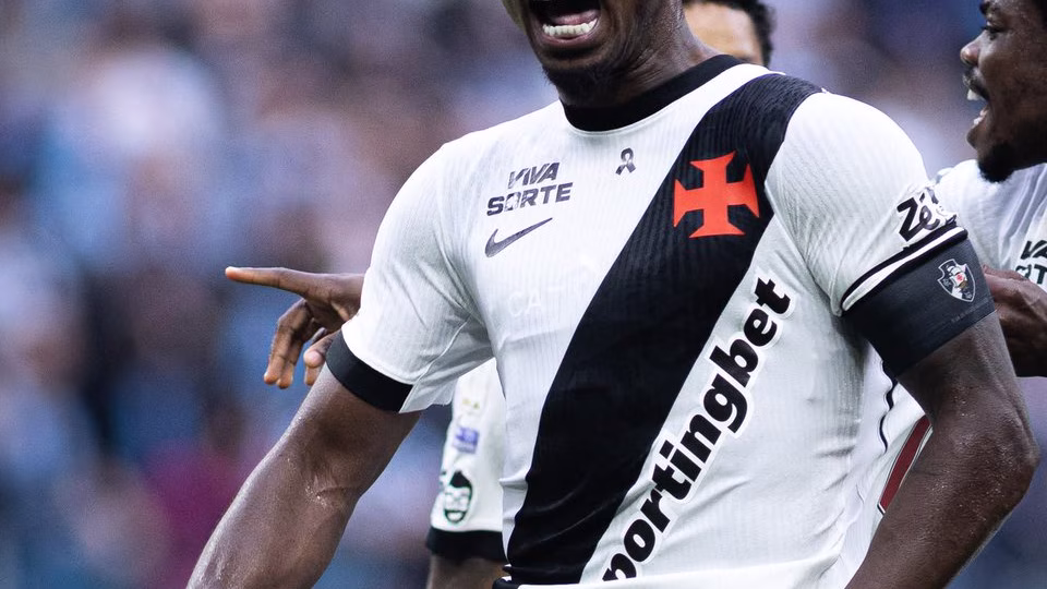 Vasco da Gama Comeback, Tundukkan Grêmio 2-1 di Brasileirão Serie A